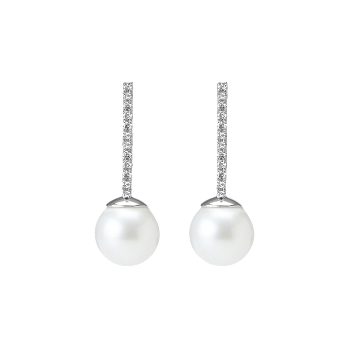 Proud Diamond Pearl Earrings